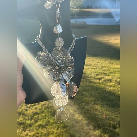 Zara Floral Silver Plated Necklace and Earrings Set - Picture 6 of 11